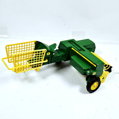 John deere toy farm machinery - deere,