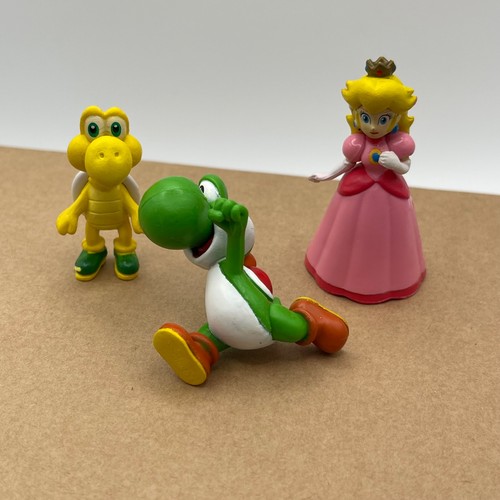 Official nintendo mini figures - nintendo,