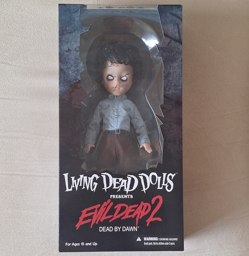 Mezco living dead dolls - living,