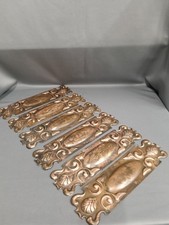 Aged brass embossed finger - aged,