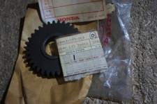 HONDA CB400F CB400F2 FOUR SOHC 3RD GEAR COUNTER SHAFT GEAR BOX 23461-377-010 NOS