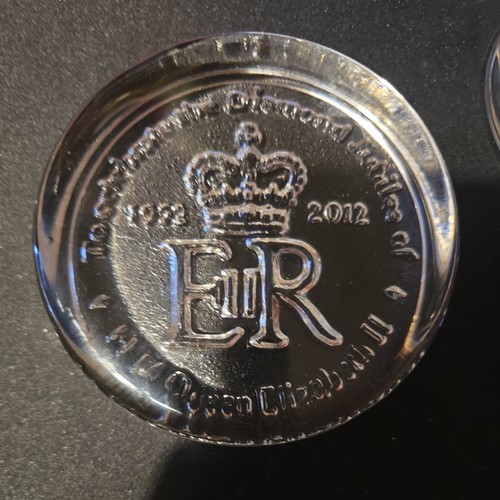 Dartington glass paperweight - dartington,