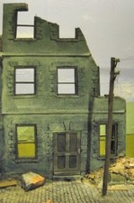 FoG Models 1/35 Scale Ruined Town House Diorama