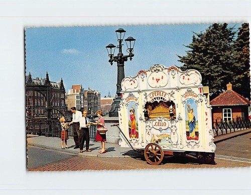 Postcard barrel organ - barrel,