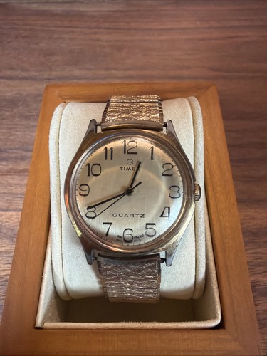 Timex quartz 1980 gold tone - timex,