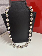  GORGEOUS VINTAGE WHITE WEDDING CAKE NECKLACE ( Venetian/ Murano).