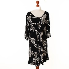 Ladies MASAI Black Floral 3/4