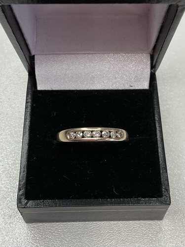 9ct yellow gold diamond - gold,