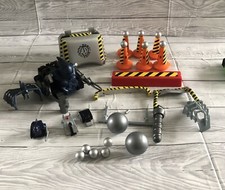 Robot Wars Job Lot Sir Killalot Pull Back Toy Figure & 3 Mini Robots & Parts