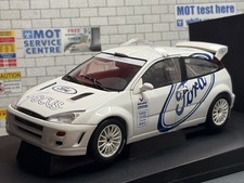 1:18 *BOXED* AUTOart 1999 FORD