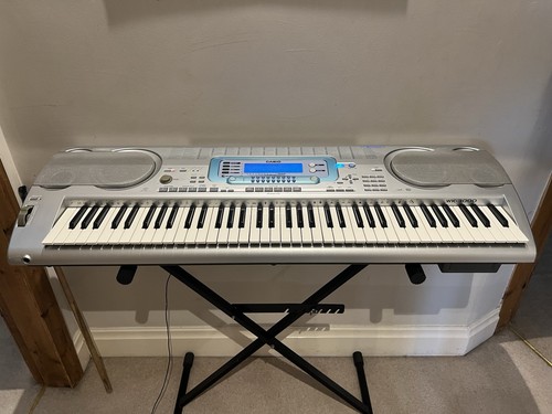 Used casio 3000 keyboard - casio,