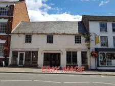 PHOTO  EMPTY SHOPS 33 HIGH