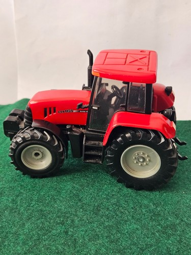 Britains tractors 2001 - britains,