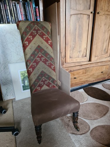 Antique wooden victoria prie - wooden,
