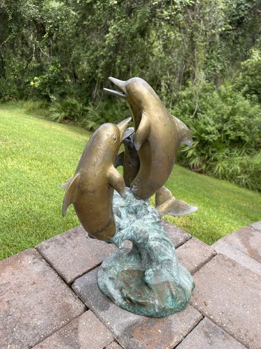 Old three leaping dolphins - old,