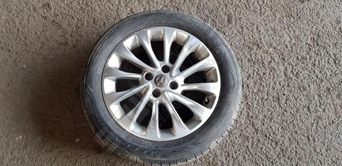 Vauxhall corsa stud 16 - corsa, e