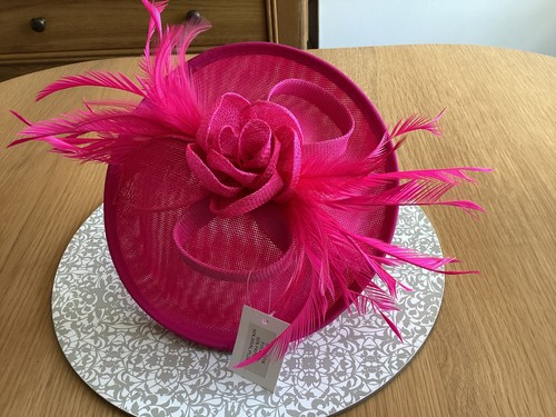 Fuscia pink fasinator - fuscia,