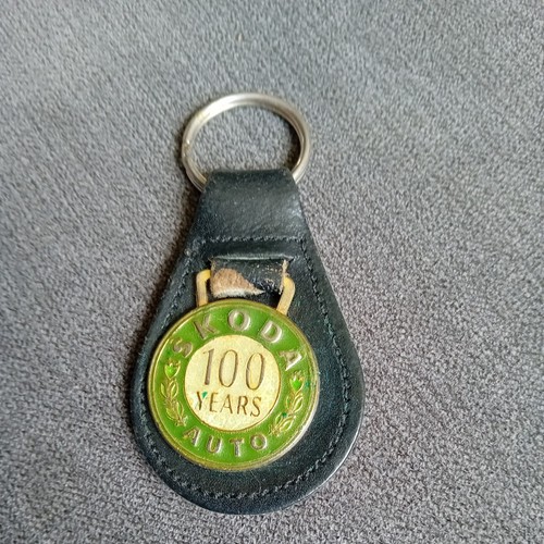 Skoda auto 100 years keyring - auto,