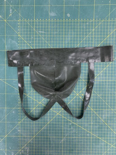 Itsy bitsy latex - latex, rubber