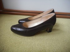 EQUITY LEATHER & SUEDE COURT STYLE SHOES   -   MADE IN ENGLAND SIZE  4.5