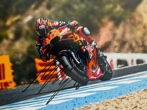 Maverick vinales hand signed - maverick,