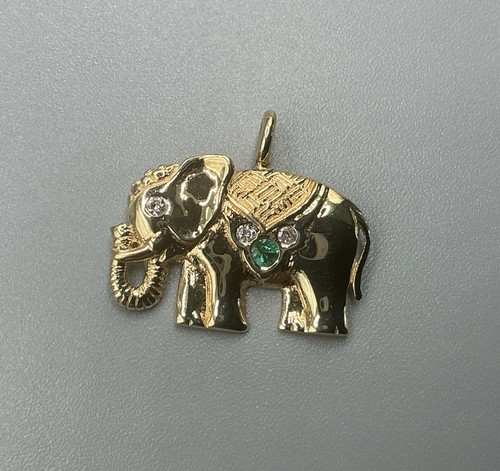 9ct gold diamond elephant - 9ct,