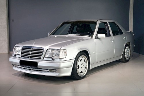 Mercedes benz w124 saloon - mercedes-benz,