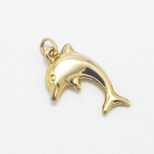 Jumping Dolphin Pendant 9ct