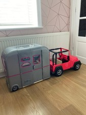 OG Girl Jeep and Caravan with
