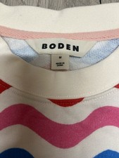 Boden Jumper Size Medium New