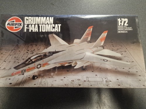 Airfield grumman 14a tomcat - grumman, f-14a