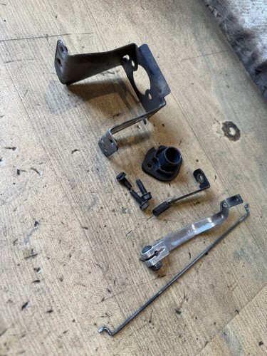 Carb carrier linkage - carrier, &