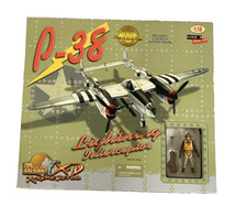 P-38 Lightning Model Airplane The Ultimate Soldier  1:18 Scale
