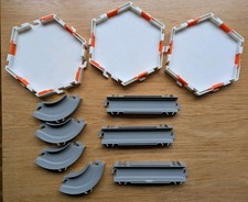 HEX BUG Nano tracks and