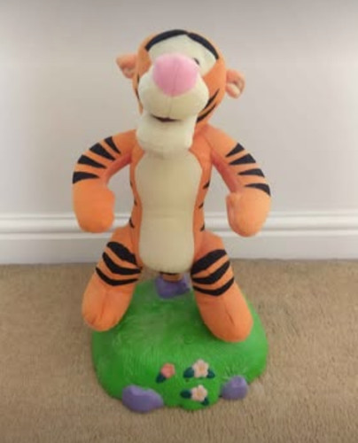 Room guard disney bouncing - room,