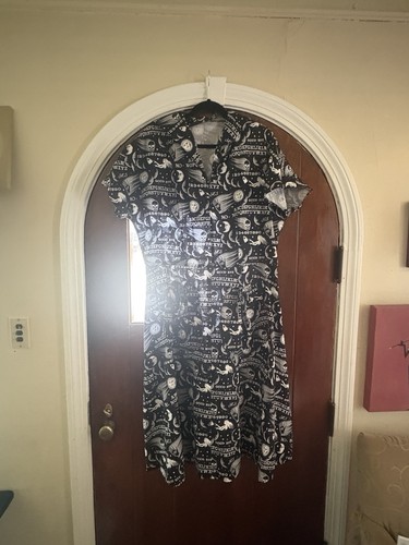 Retro 50s haunted housewife - 50s,