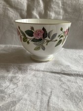 WEDGWOOD  'Hathaway Rose'
