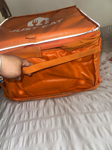 Just eat orange insulated food - just,