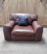 Fabb Furniture Love Seat