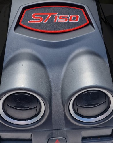 Dashboard console tray holder
