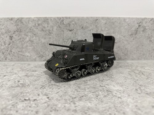 Corgi m4a3 sherman tank us - corgi,