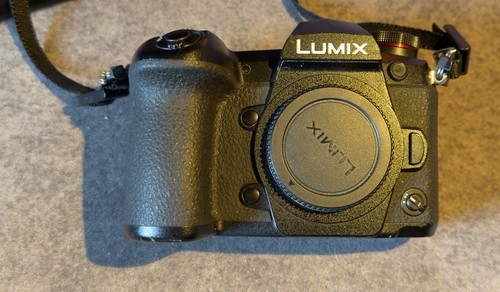 Panasonic lumix 3 mp - 20.3,