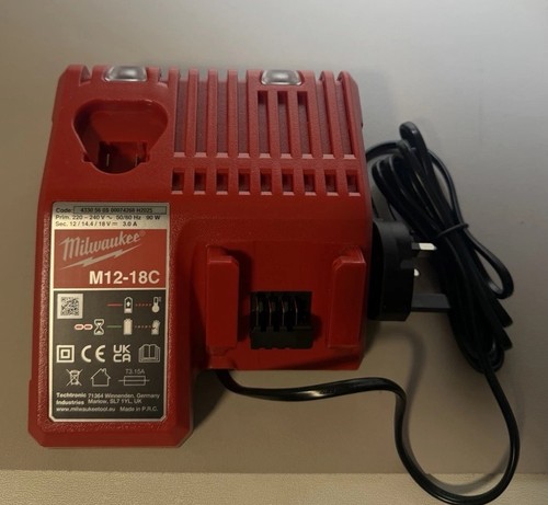 Milwaukee m12 18c - m12, m18