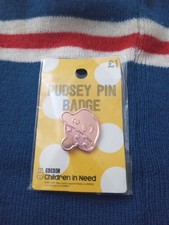 PUDSEY CHARITY PIN BADGE NEW