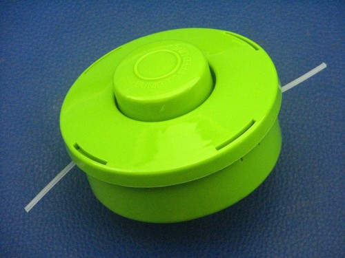 Thread spool for zipper