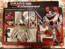 G1 Transformer Jetfire boxed 1985 never used.
