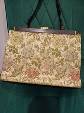 Vintage 50s Handbag with Gold Top Clasp and a Frame Top Handle