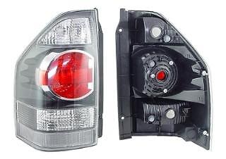 Left rear lamp body - on, swb