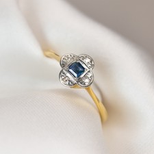 Flower Sapphire & Diamond