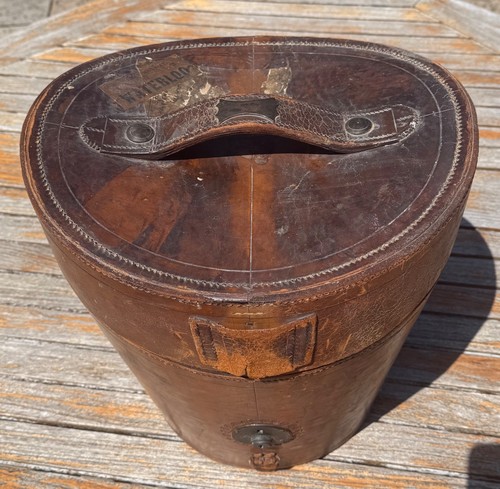 Vintage top hat leather - , case